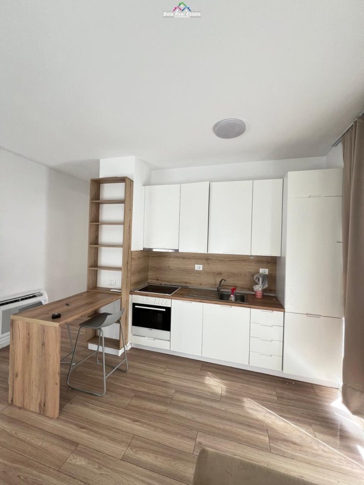 Tirane, jepet me qera apartament 2+1 Kati 4, 90 m² 500 € (ali demi)