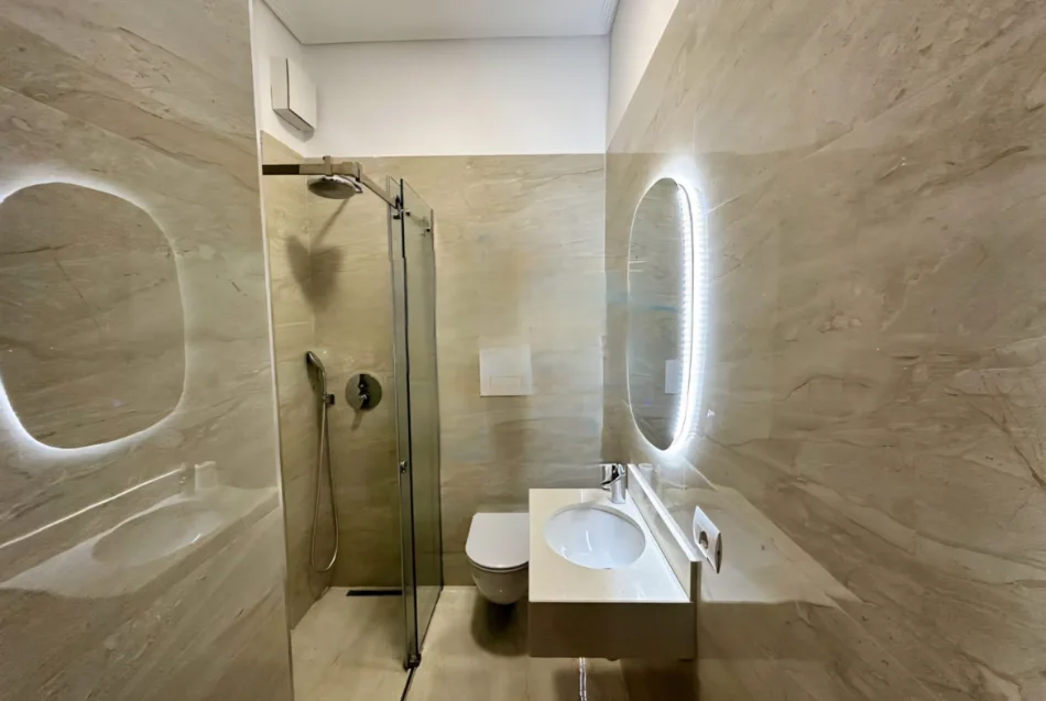 Tirane, jepet me qera apartament 2+1 Kati 1, 95 m² 1.200 € (secret garden residenc)