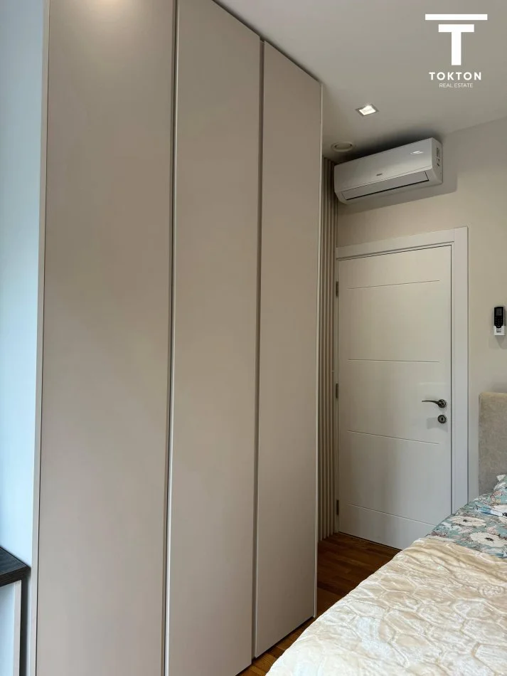 Tirane, shitet apartament 2+1 Kati 4, 115 m² 235.000 € (Kinostudio)