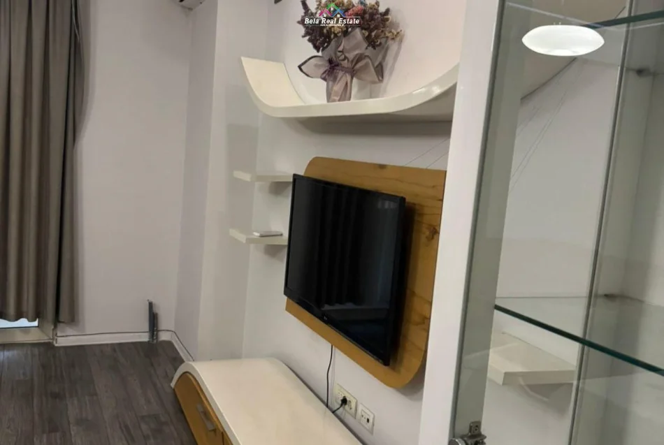 Tirane, jepet me qera apartament 2+1 Kati 1, 90 m² 570 € (teodor keko)