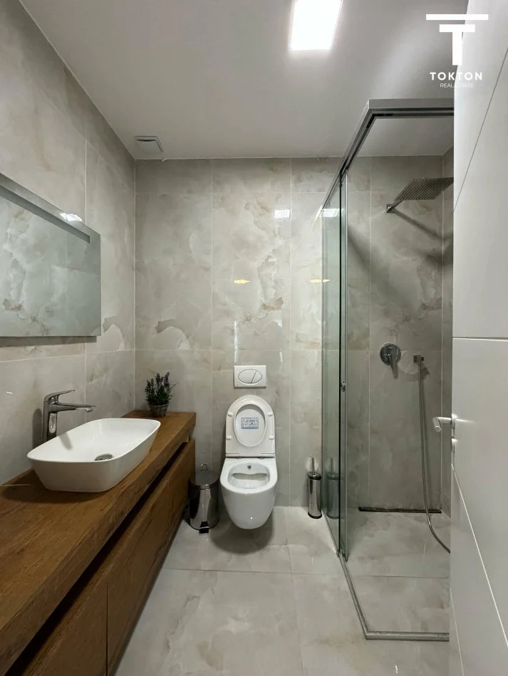 Tirane, shitet apartament 3+1+Ballkon Kati 2, 560 m² 380.000 € (TEG) TT 506