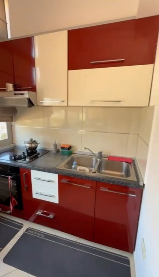 Tirane, shitet apartament 2+1+Ballkon Kati 2, 110 m² 187.300 € (bulevardi i ri)