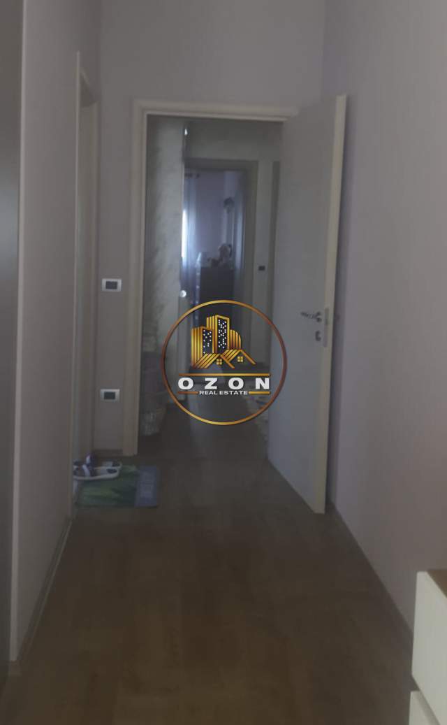 Durres, shitet Vile 2 Katshe Kati 2, 242 m² 380.000 Euro (Gjiri i Lalezit)