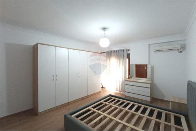Tirane, shitet apartament 1+1+BLK 66 m² 124.900 Euro (21 dhjetori)