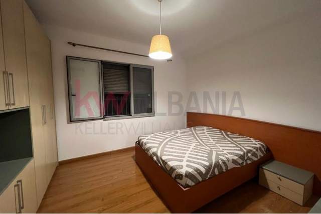 Tirane, jepet me qera apartament 2+1+BLK Kati 5, 85 m² 600 Euro (Myslym Shyri)