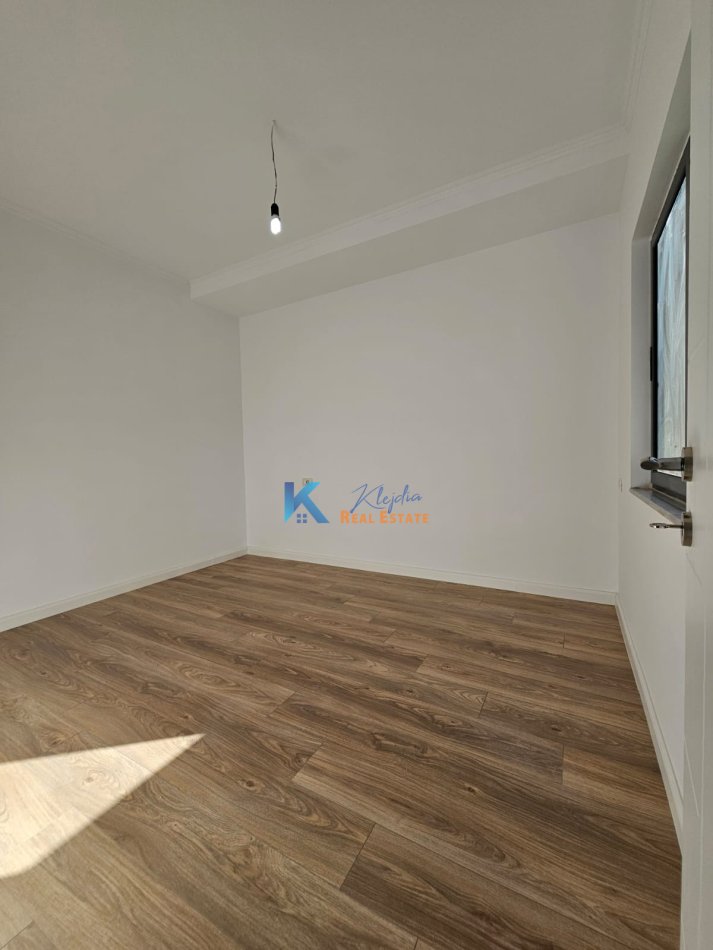 Tirane, shes apartament 1+1 Kati 2, 47 m² 112.000 € (Ish Nisharaku)