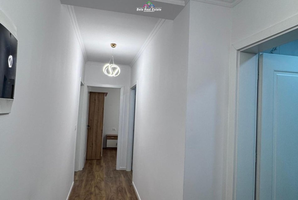 Tirane, shes apartament Kati 5, 64 m² 139.000 € (Rruga Eshref Frasheri)