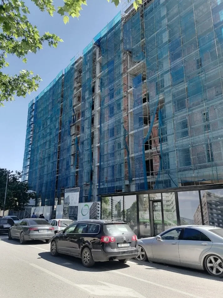 Tirane, shitet 1+1, Kati 3, 