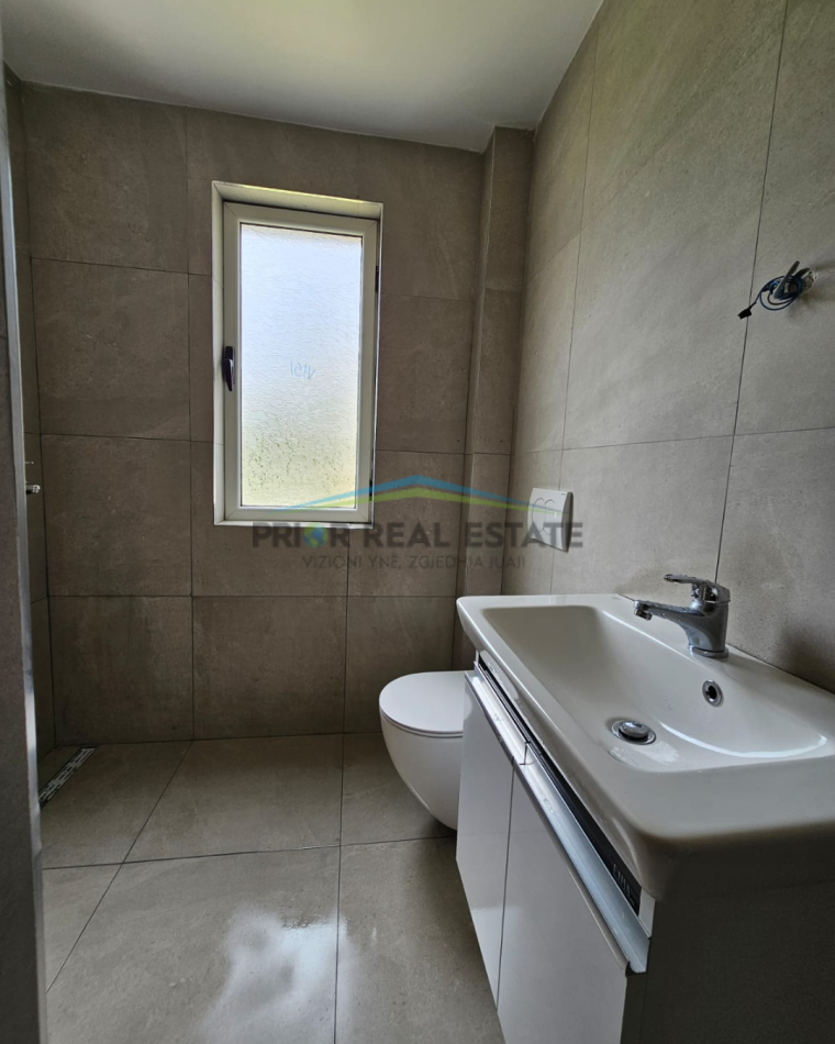 Tirane, shitet apartament 1+1 Kati 4, 45 m² 130.000 € (Te Dollari, Qender)
