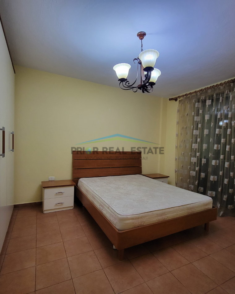 Tirane, jepet me qera apartament 1+1+Ballkon Kati 6, 75 m² 550 € (Ish Parku)