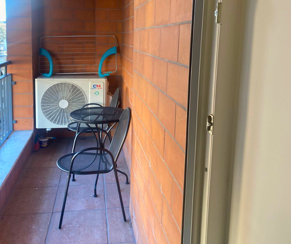 Tirane, jepet me qera apartament 2+1 Kati 4, 75 m² 800 € (Myslym Shyr)