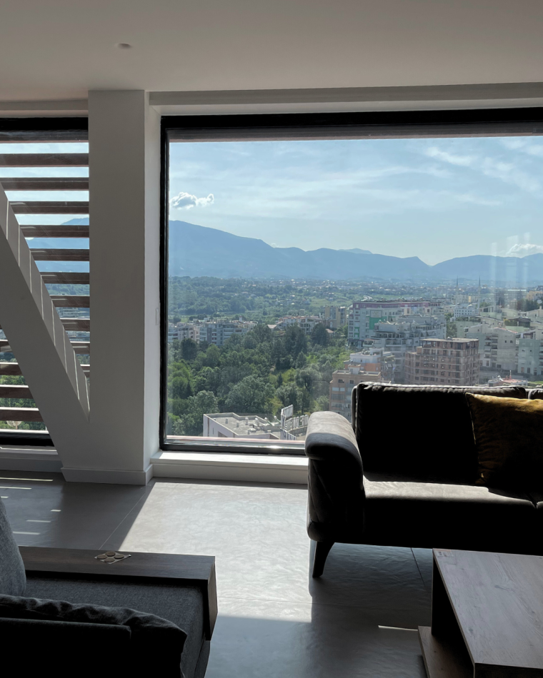 Tirane, shitet Vile 2 Katshe , 332 m² (Kodra e Diellit 1, Top Hill)