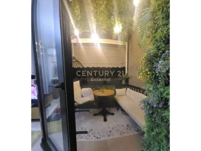 Tirane, jepet me qera apartament 2+1+BLK 100 m² 800 Euro (garda)