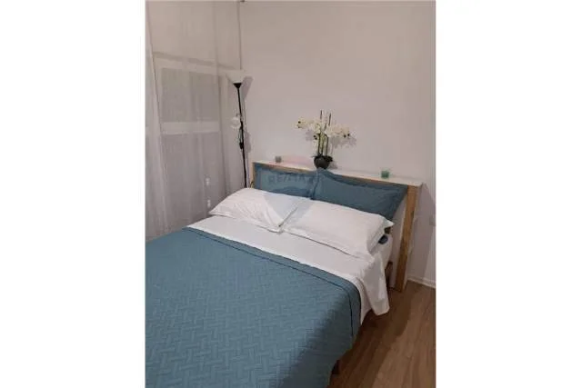Tirane, jepet me qera apartament 2+1+BLK Kati 5, 45 m² 400 Euro (Kompleksi Mangalem)