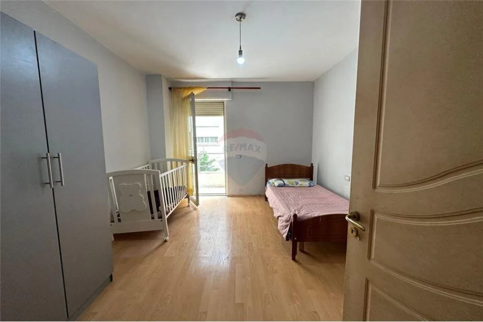 Tirane, shitet apartament 2+1 Kati 3, 101 m² 125,000 € (Rrapo Hekali - Kodra e Diellit
