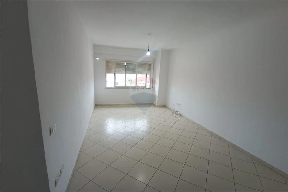 Tirane, shitet apartament 2+1 Kati 4, 95 m² 140.000 € (Don Bosko)
