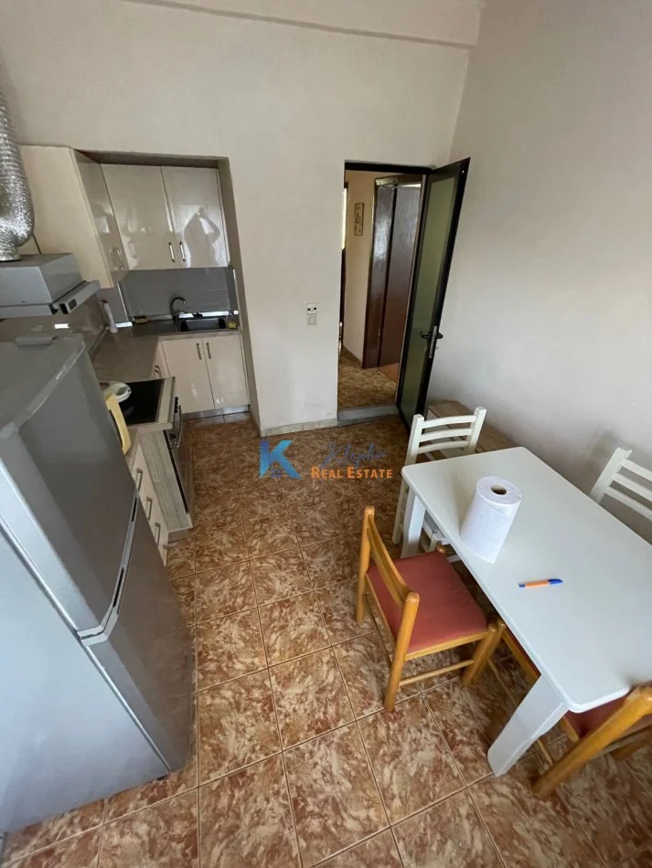 Tirane, jepet me qera apartament 1+1 Kati 3, 70 m² 450 € (Te rrethrrotullimi i Zogut te Zi)