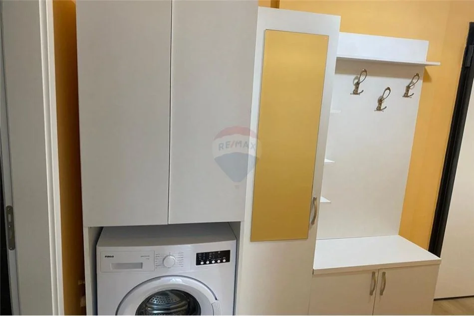 Tirane, jepet me qera 2+1 , 93 m² 600 € (Kodra e Diellit)