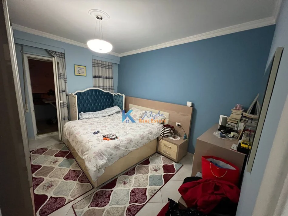 Tirane, shes apartament 1+1+Ballkon Kati 4, 73 m² 139.000 € (Kodra e Diellit)