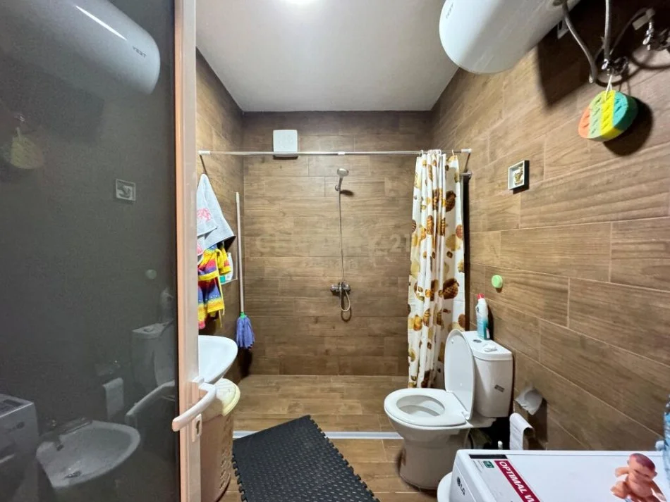 Tirane, shitet apartament 2+1 Kati 4, 106 m² 162.000 € (ali dem)