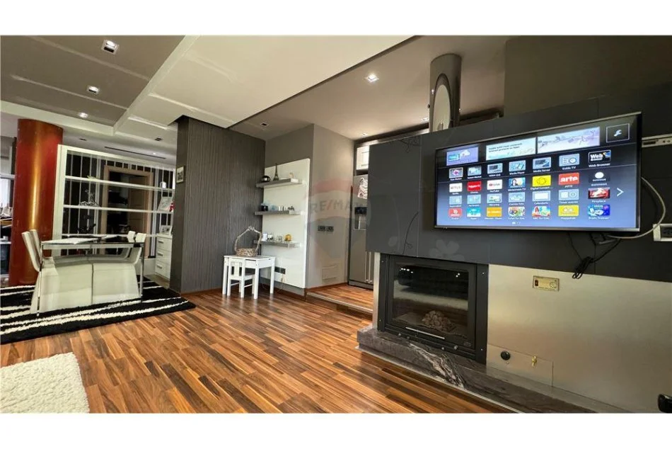 Tirane, shitet apartament 2+1 , 122 m² 299.000 € (Ish Ekspozita - Bulevardi Gjergj Fishta)