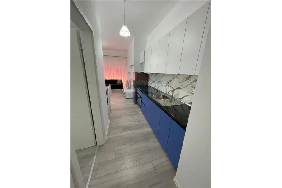 Tirane, jepet me qera apartament 2+1 Kati 2, 90 m² 450 € (Kompleksi Mangalem - Ali Demi)