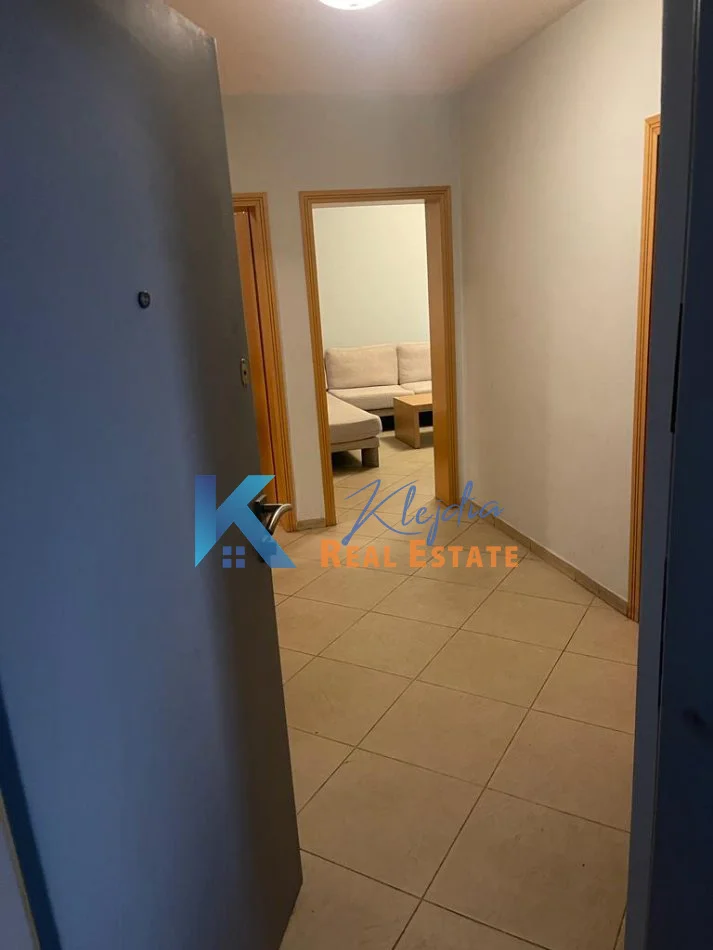 Tirane, jap me qera apartament 2+1 Kati 4, 70 m² 480 € (afer Pediatrise)