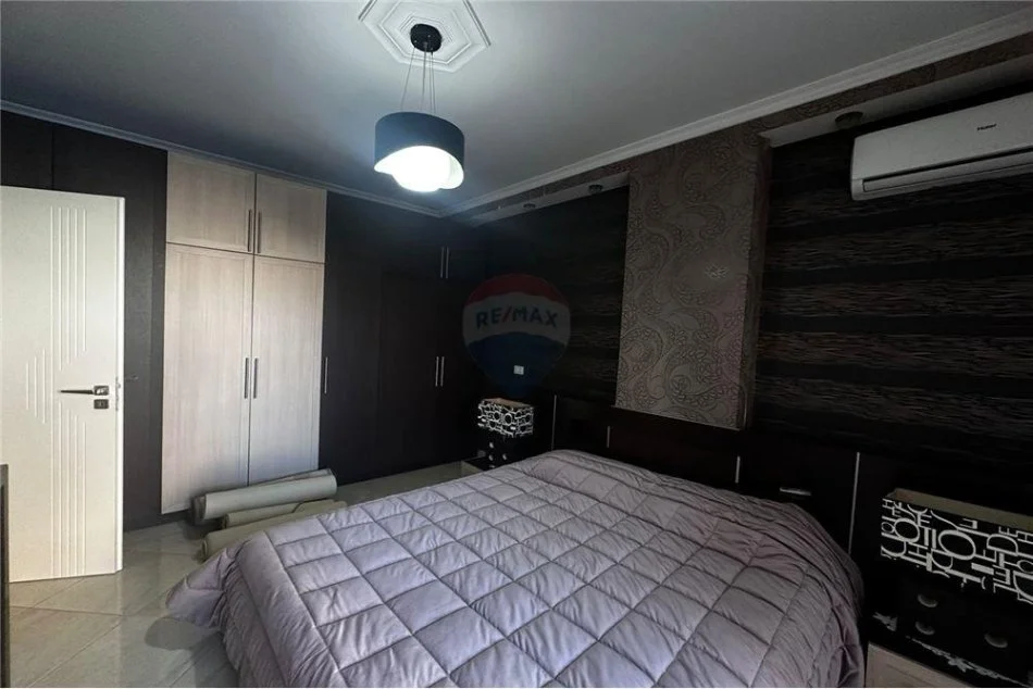 Tirane, jepet me qera apartament 2+1 Kati 5, 102 m² 500 € (Besim Alla - yzberisht)
