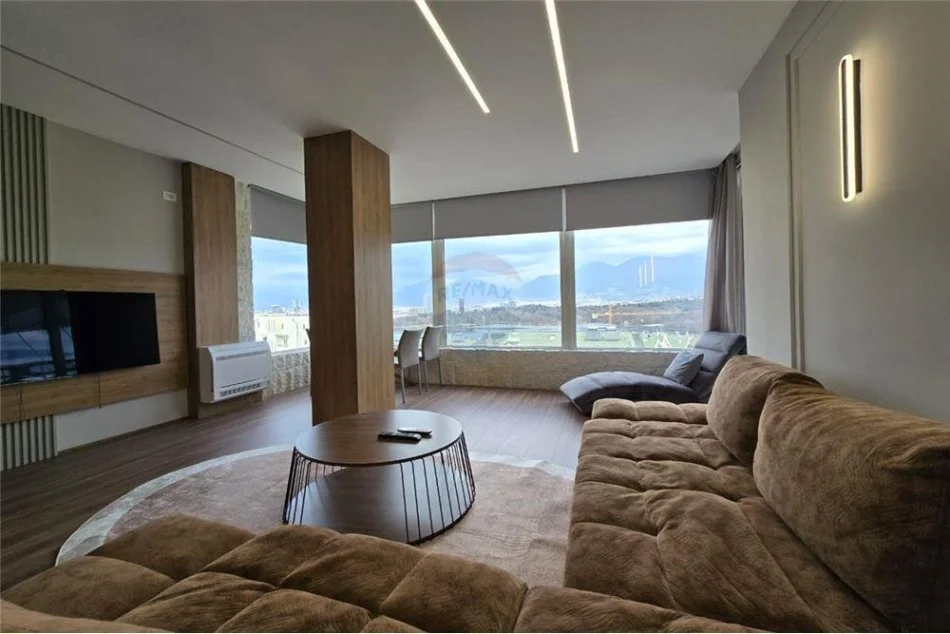 Tirane, shitet apartament 2+1 Kati 4, 114 m² 245.000 € (Rruga Peti - Liqeni i Thatë)