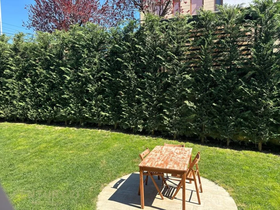 𝐓𝐢𝐫𝐚𝐧𝐞, 𝐣𝐞𝐩𝐞𝐭 𝐦𝐞 𝐪𝐞𝐫𝐚 𝐚𝐩𝐚𝐫𝐭𝐚𝐦𝐞𝐧𝐭 𝟐+𝟏 𝐊𝐚𝐭𝐢 𝟏, 𝟏𝟎𝟓 𝐦² 𝟏.𝟒𝟎𝟎 € (𝐐𝐞𝐧𝐝𝐫𝐚 𝐓𝐫𝐞𝐠𝐭𝐚𝐫𝐞 𝐓𝐄𝐆)