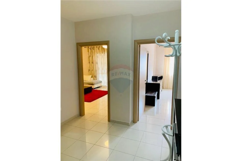 Tirane, shitet apartament 1+1 Kati 6, 83 m² 160.000 € (Skender Luarasi - Komuna e Parisit)