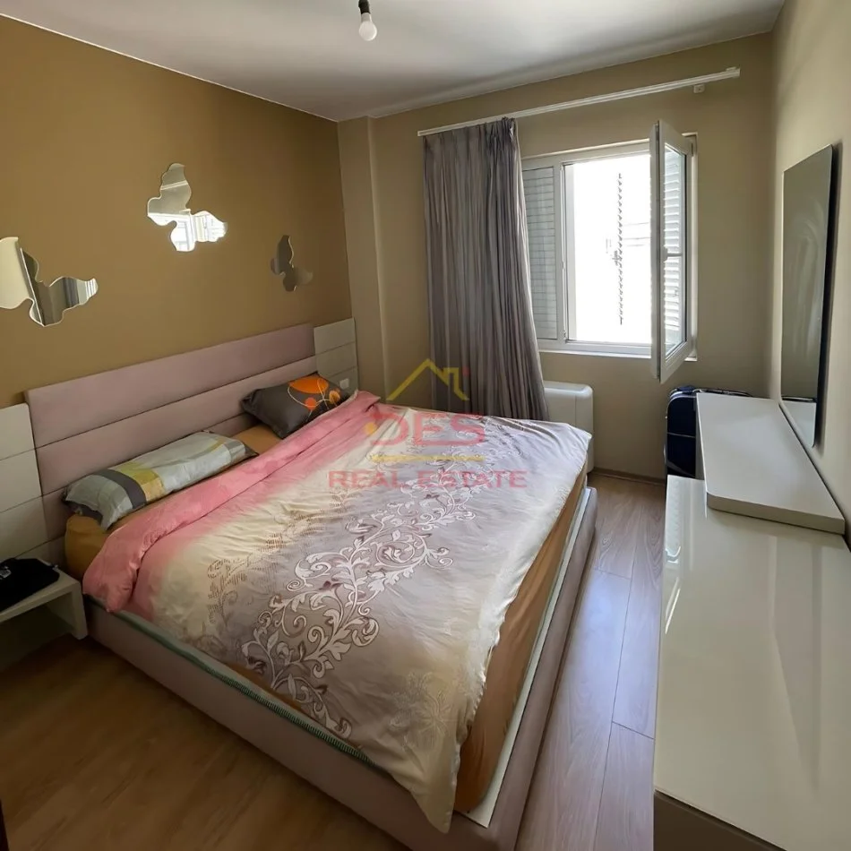 SHITET APARTAMENT 2+1, LIQENI I THATË, TIRANË