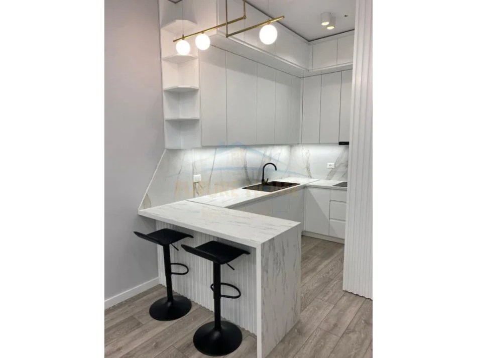 Vlore, shitet apartament 2+1 Kati 1, 112 m² 190.000 € (Lagjia 10 Korriku Vlore)