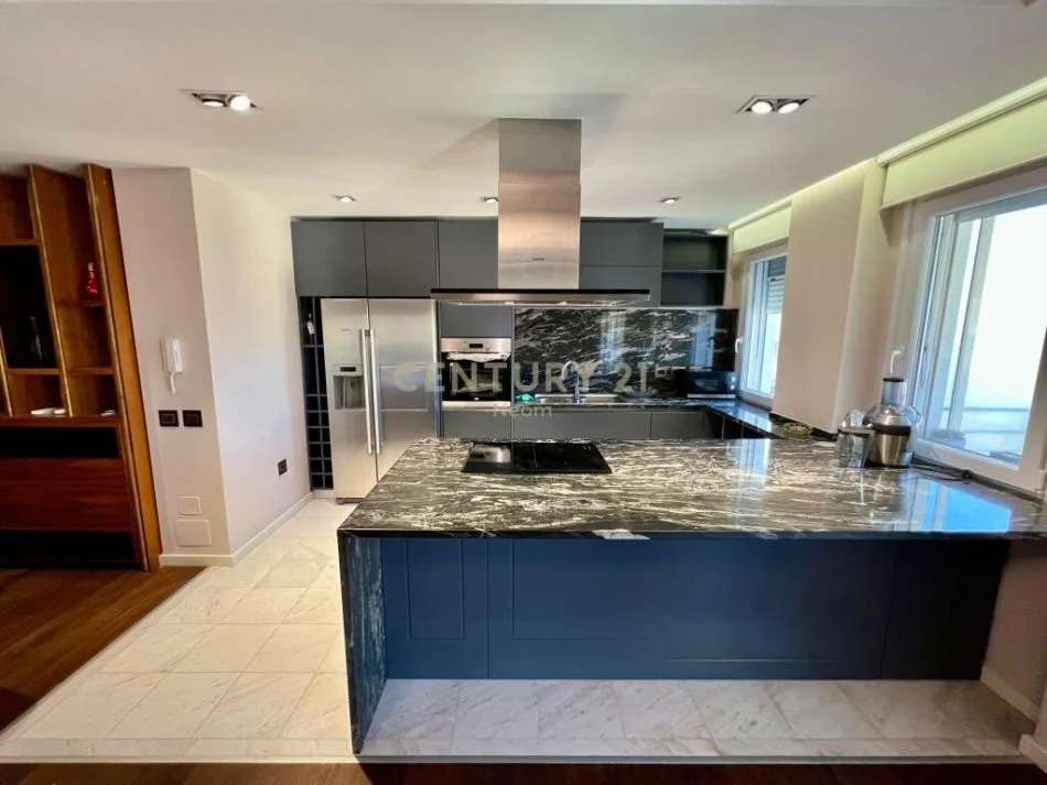 𝐓𝐢𝐫𝐚𝐧𝐞, 𝐣𝐞𝐩𝐞𝐭 𝐦𝐞 𝐪𝐞𝐫𝐚 𝐚𝐩𝐚𝐫𝐭𝐚𝐦𝐞𝐧𝐭 𝟐+𝟏 𝐊𝐚𝐭𝐢 𝟐, 𝟏𝟗𝟑 𝐦² 𝟏.𝟓𝟎𝟎 € (𝐊𝐨𝐩𝐬𝐡𝐭𝐢 𝐁𝐨𝐭𝐚𝐧𝐢𝐤, 𝐊𝐨𝐩𝐬𝐡𝐭𝐢 𝐁𝐨𝐭𝐚𝐧𝐢𝐤 𝐙𝐨𝐨𝐥𝐨𝐠𝐣𝐢𝐤)