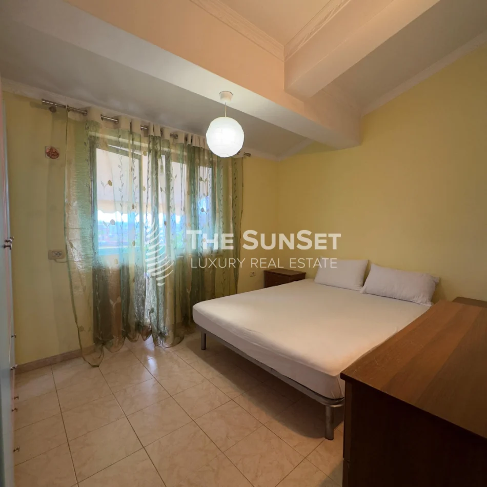 Tirane, jepet me qera apartament 2+1 Kati 5, 130 m² 600 € (Profarma)