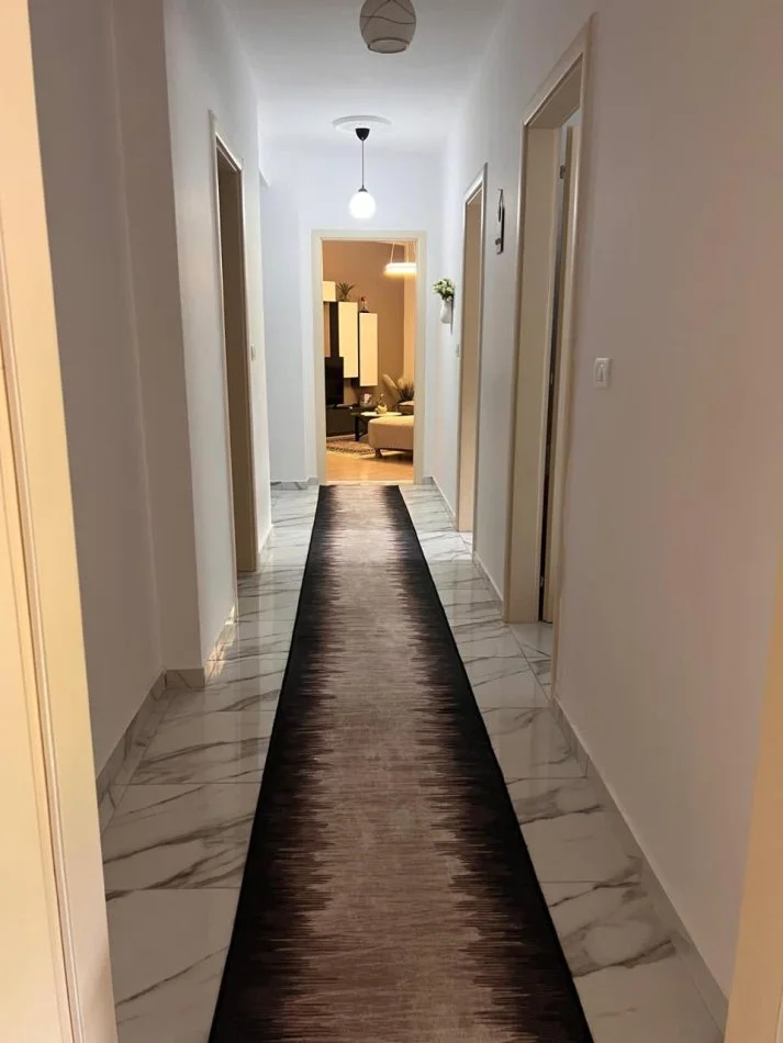 Tirane, shitet apartament 2+1+Ballkon Kati 1, 94 m² 113.000 € (fresk)