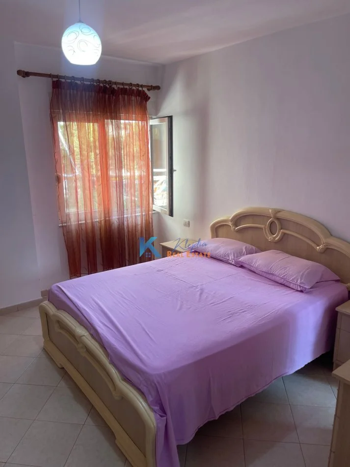 Tirane, jap me qera apartament 2+1+Ballkon Kati 2, 112 m² 700 € (2+1 per qira ne Zog te Zi)