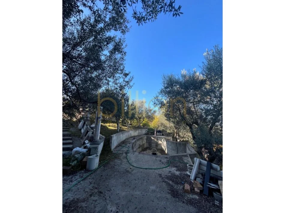 Tirane, shitet Vile 3 Katshe , 1.150 m² 872.000 € (Teg, Tirana, Albania)