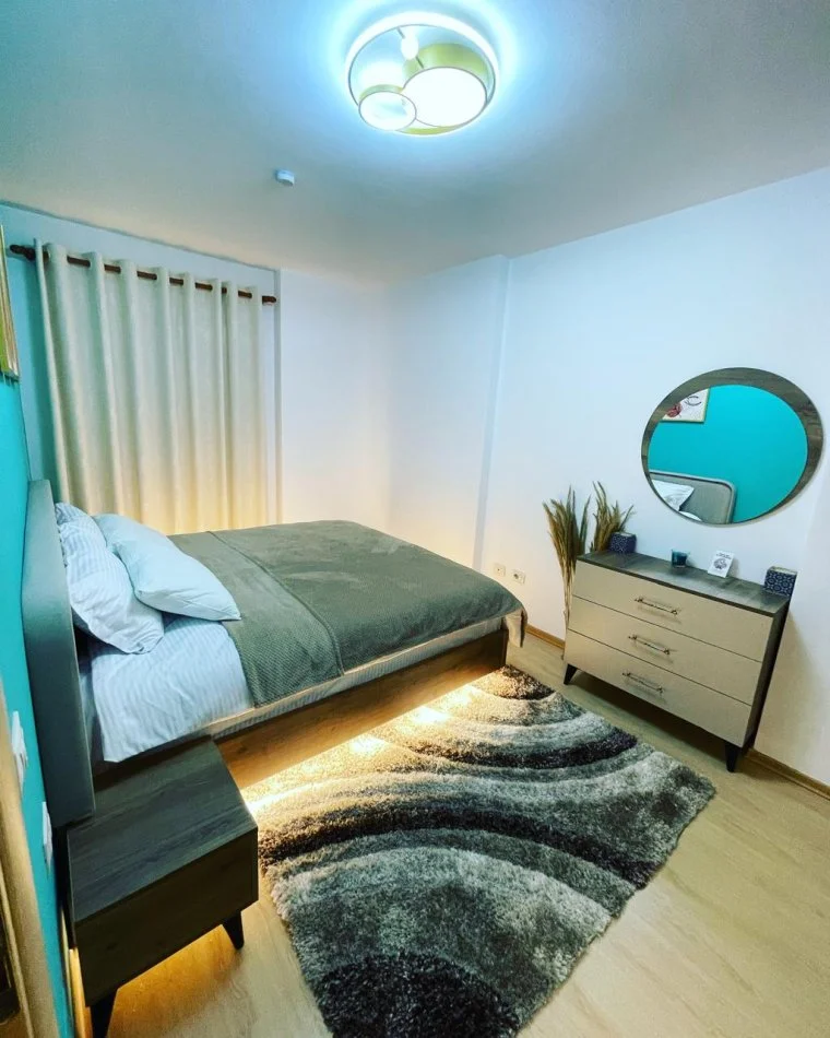 SOLD/Tirane, jap me qera apartament 1+1+Ballkon Kati 5, 65 m²  600 mi lek/Muaj (Kompleksi Magnet ,21 Dhjetori ,Rruga Ndre Mjeda,Tirane)