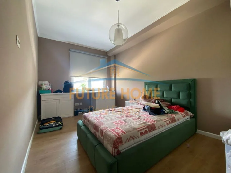 Tirane, shitet Vile 4+1+Aneks+Ballkon Kati 0, 543 m² 780.000 € (Secret Garden)