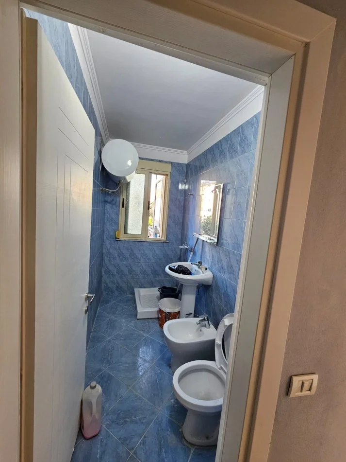 Tirane, shitet apartament 2+1 Kati 3, 70 m² 145.000 € (Rruga Asdreni)