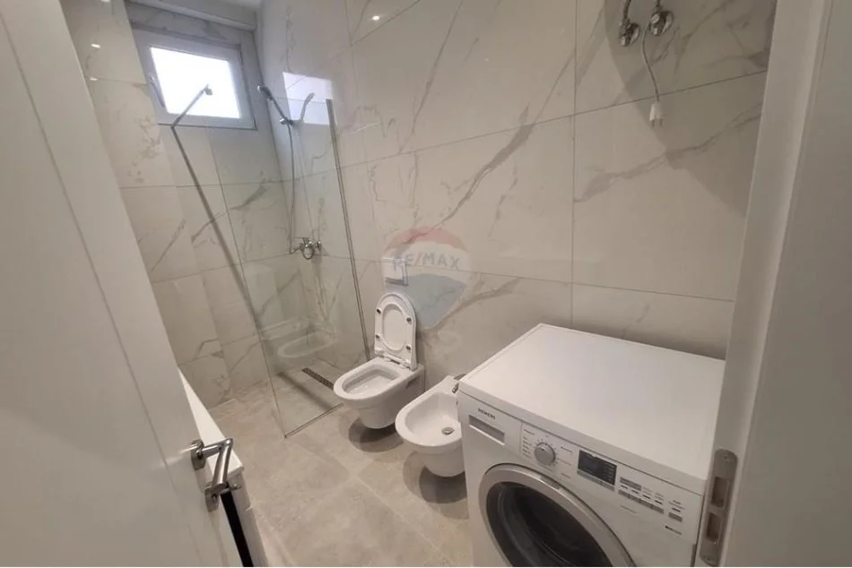 Tirane, jepet me qera apartament 1+1 Kati 2, 70 m² 350 € (Don Bosco)