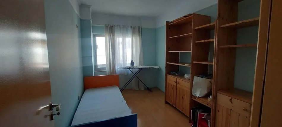Tirane, jap me qera apartament 2+1+Ballkon Kati 7, 82 m² (Astir, afer Vila L)