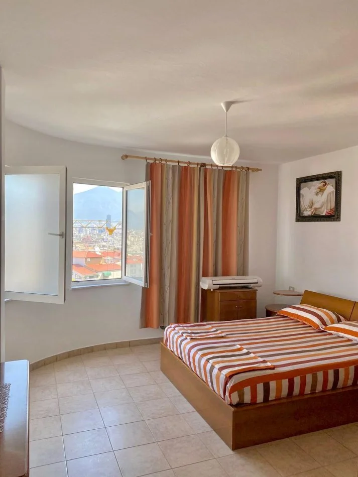 Tirane, jepet me qera apartament 2+1 Kati 2, 89 m² 550 € (Kodra e Diellit)