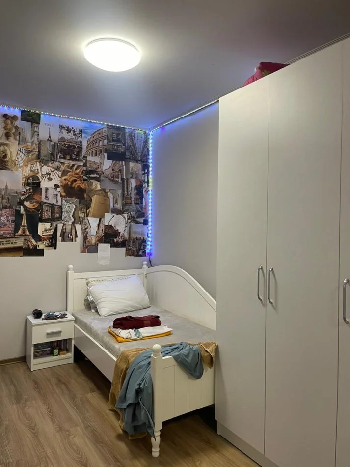 Tirane, jepet me qera apartament 2+1 Kati 5, 113 m² 800 € (Kompleksi Kontakt)