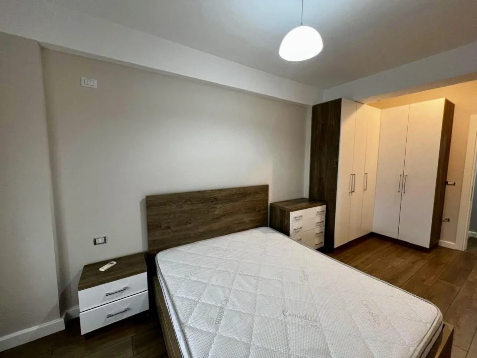 Tirane, jepet me qera apartament 1+1 Kati 3, 70 m² 500 € (Rezidenca kodra e Diellit)