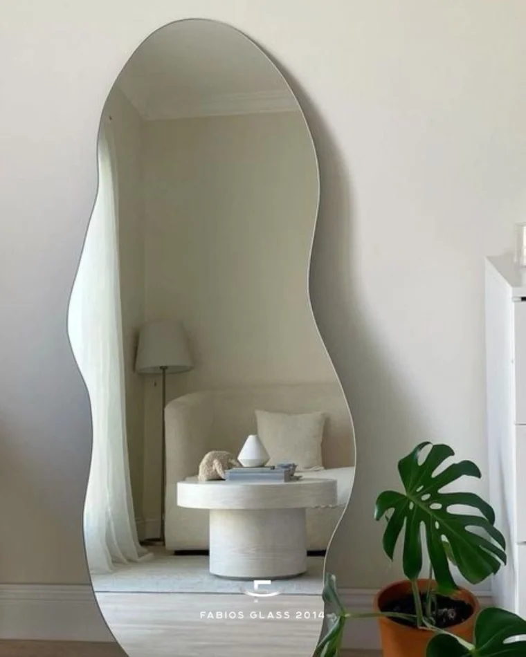 Durres, prezantoj Fabios Glass 2014