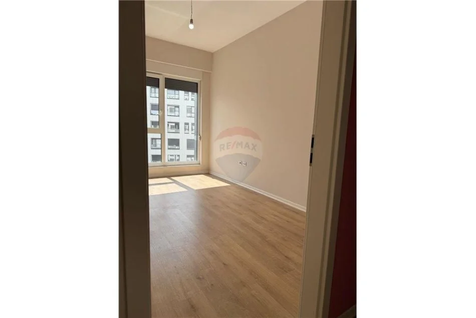Tirane, shitet apartament 2+1 Kati 8, 92 m² 190.000 € (21 Dhjetori)