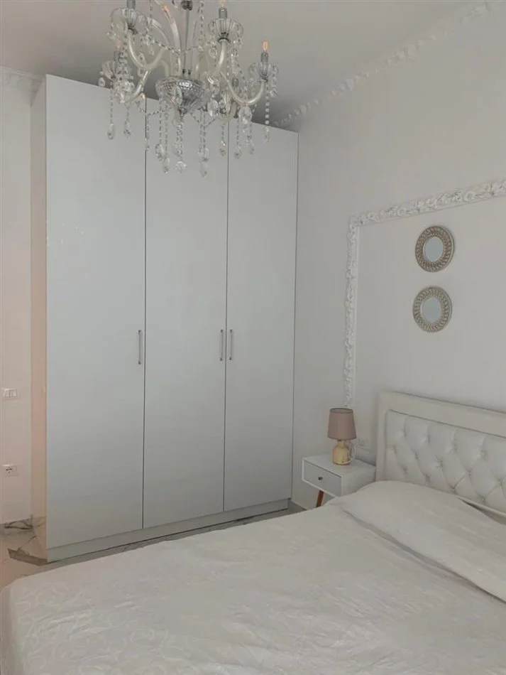 Tirane, jepet me qera apartament 1+1 Kati 6, 78 m² 850 € (Square 21)
