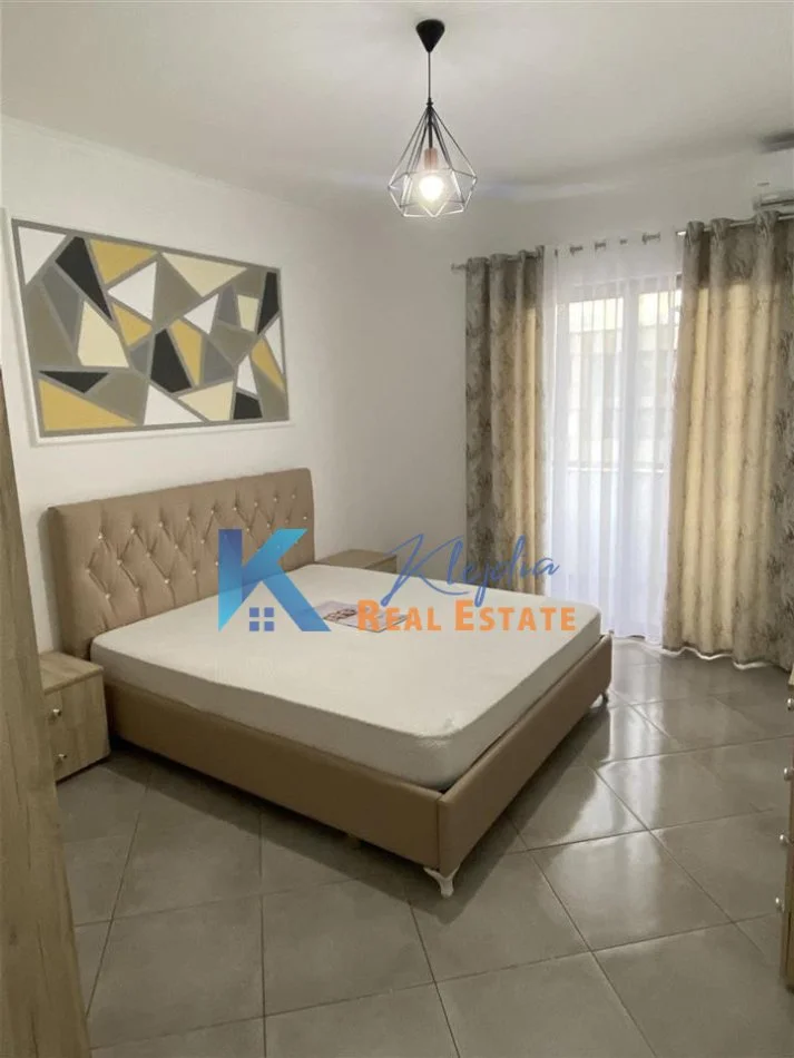 Tirane, jap me qera apartament 1+1+Ballkon Kati 8, 68 m² (Astir, afer Nela 5)